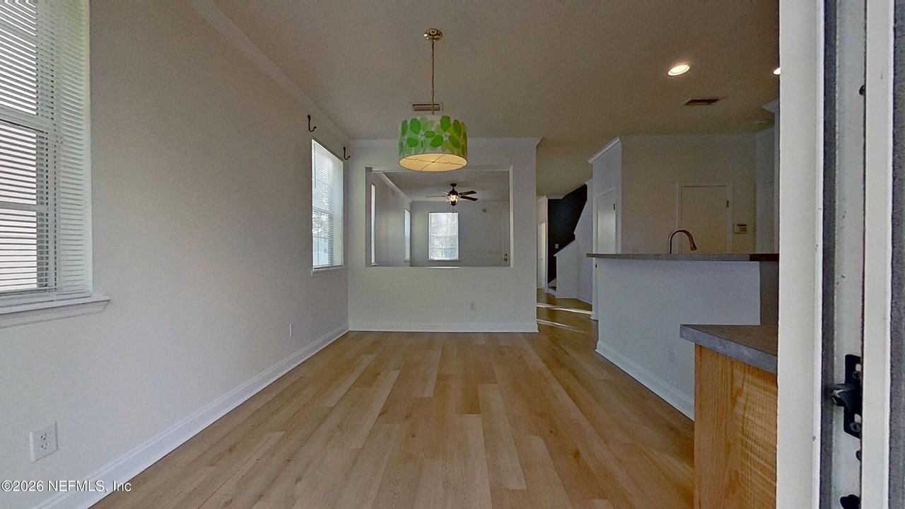 108 Bay Bridge Dr - Photo 7 of 20