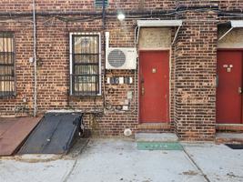 featured image of 20215 Hollis Ave ##R