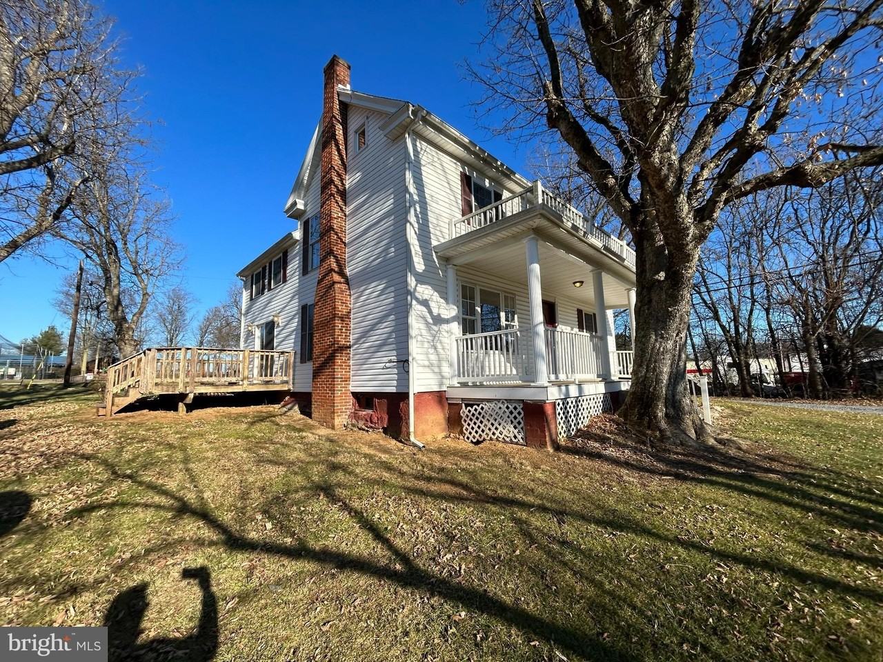 2266 Henshaw Rd - Photo 3 of 25
