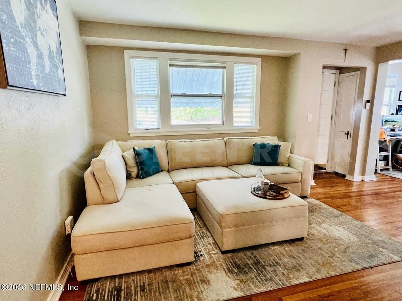 1503 Parrish Pl - Photo 4 of 22