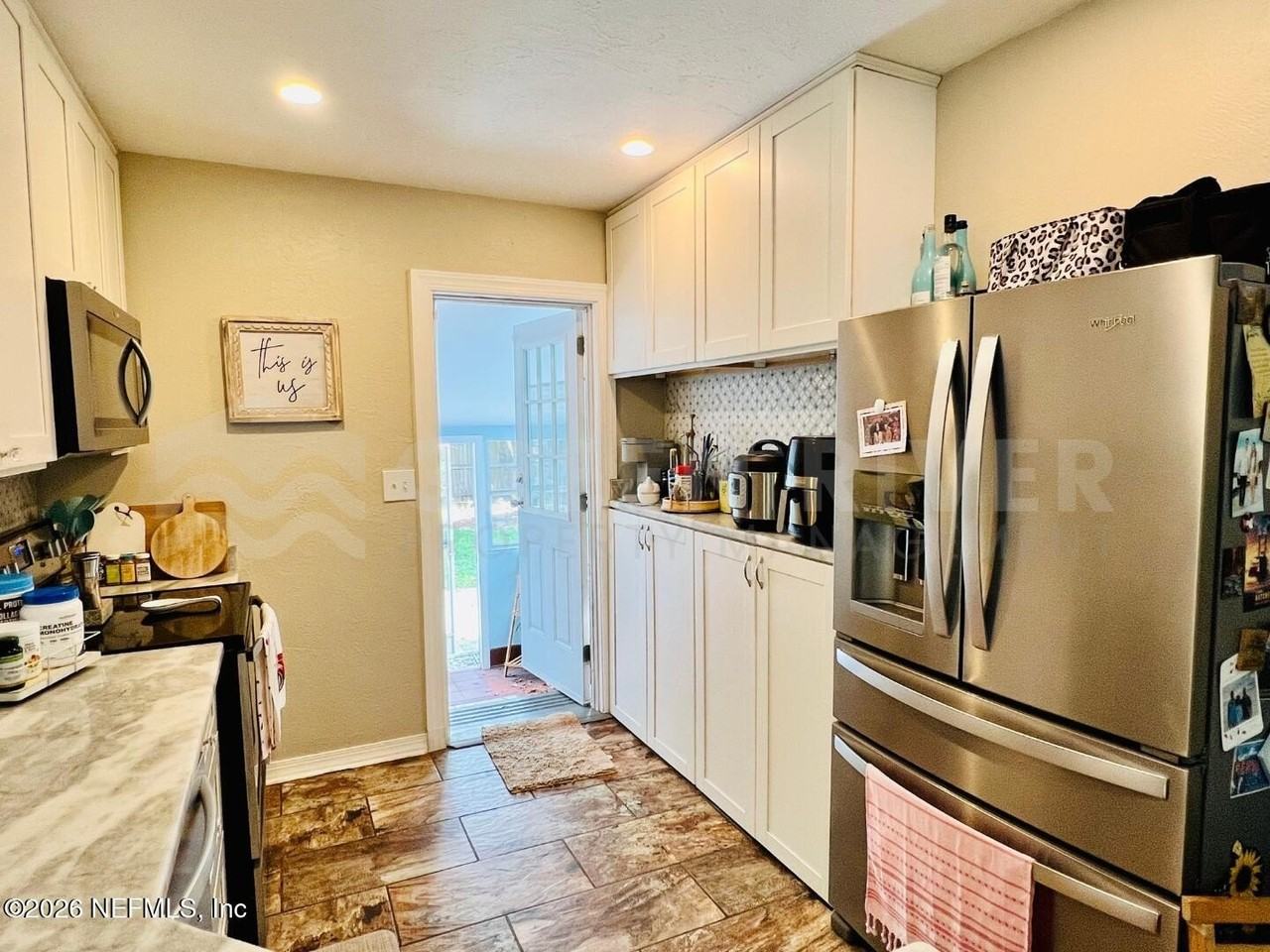 1503 Parrish Pl - Photo 7 of 22