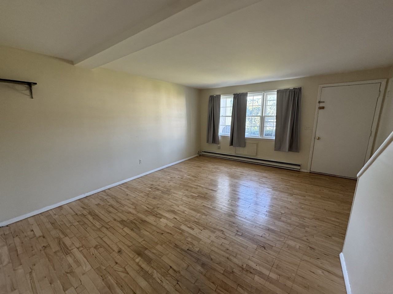 617 Millville Ave Apt 8-3 - Photo 6 of 14