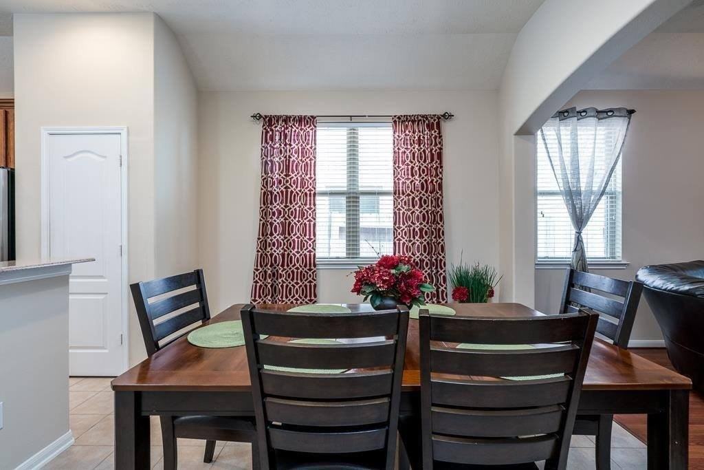 6503 Evanmill Ln - Photo 7 of 17