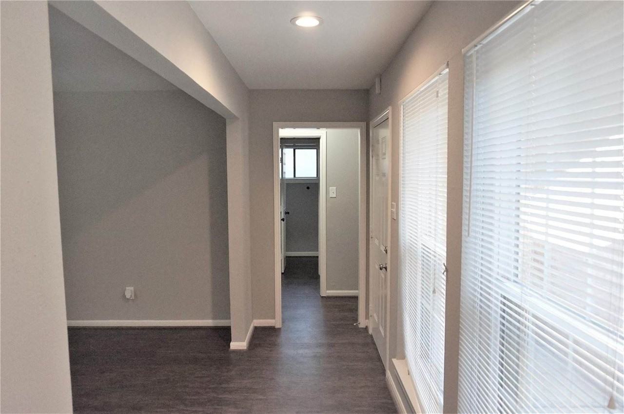 2727 Tinechester Dr - Photo 7 of 31