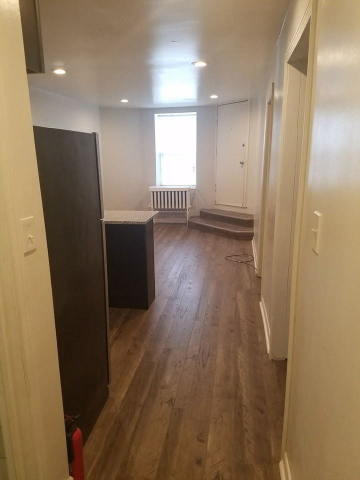 4207 N Sawyer Ave - Photo 2 of 17