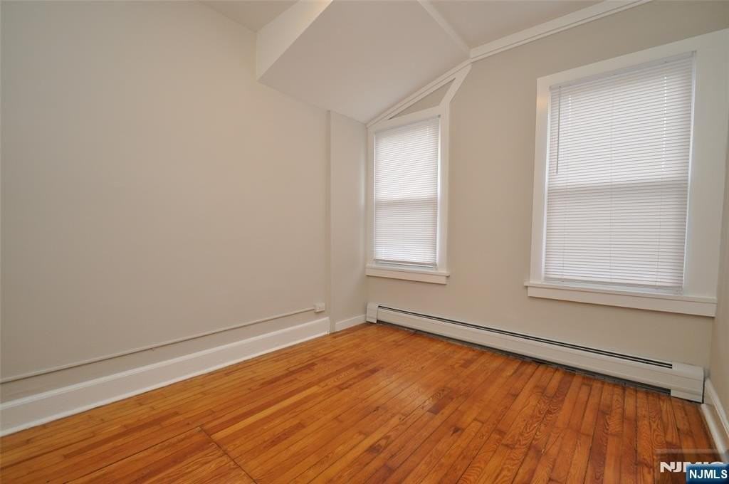 209 Cedar Ln - Photo 5 of 15