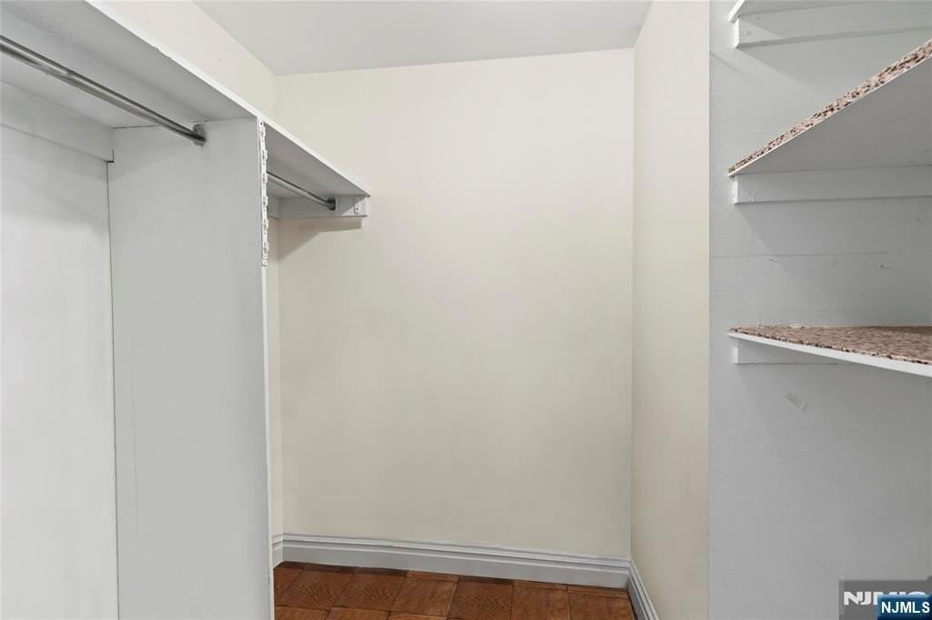 7004 Kennedy Blvd W - Photo 6 of 29