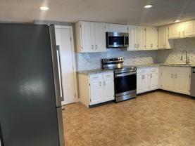 520 Beech St #2L - Photo 1 of 1