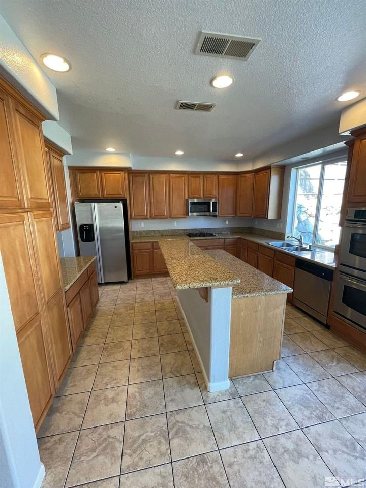 3660 Sienna Pointe Ct - Photo 3 of 24