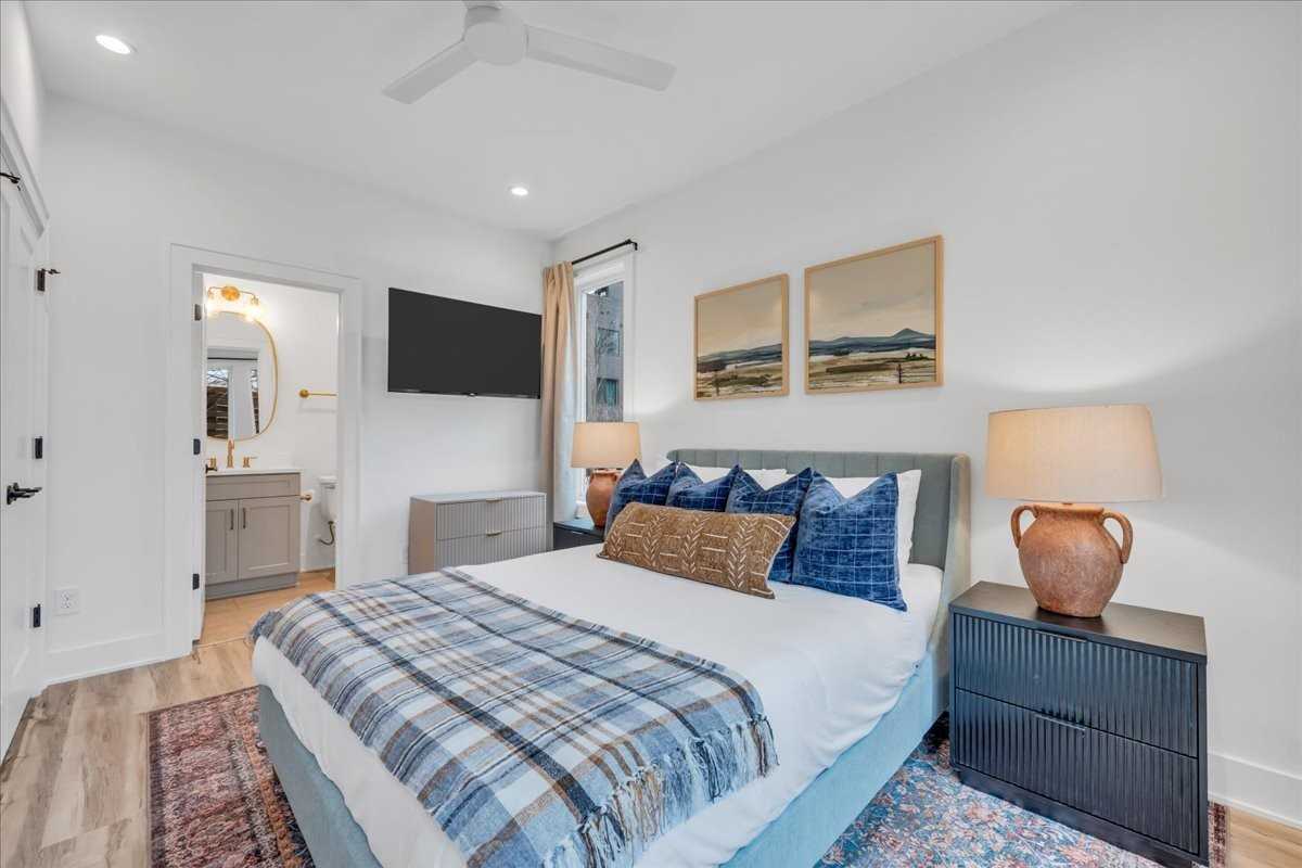 1112 Baptist World Center Dr ##1 - Photo 7 of 49