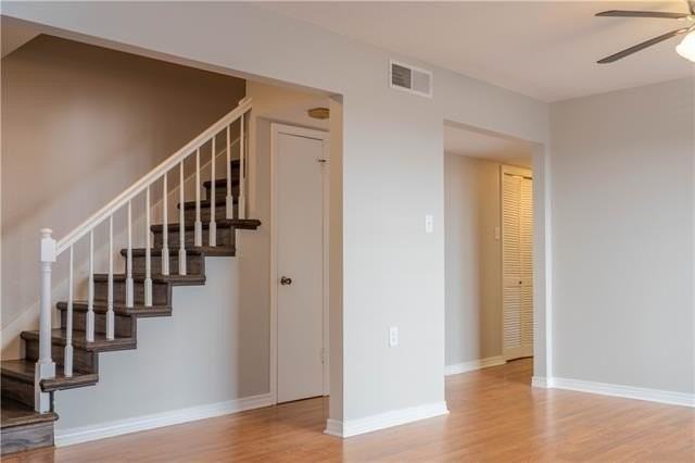 228 Phosphor Ave - Photo 3 of 19