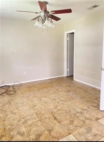 1157 Beechwood Dr - Photo 4 of 9