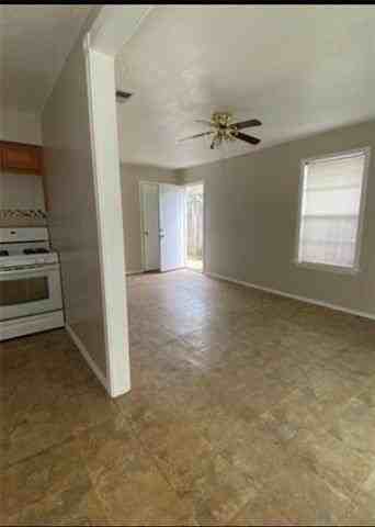 1157 Beechwood Dr - Photo 6 of 9