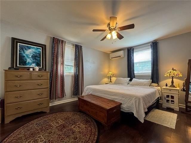 1530 Monroe St #B - Photo 6 of 14