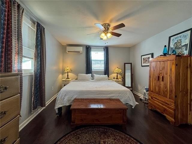 1530 Monroe St #B - Photo 7 of 14