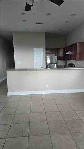 3511 Hamburg St - Photo 3 of 13