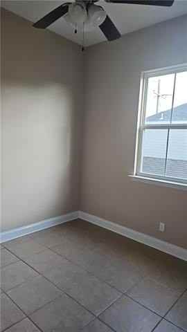 3511 Hamburg St - Photo 6 of 13