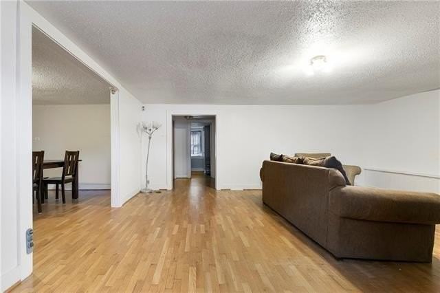 7222 Burthe St - Photo 3 of 10