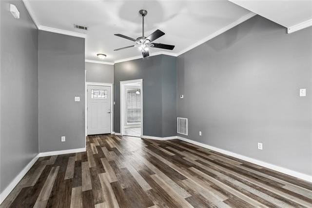 57400 Oak Ave - Photo 3 of 14