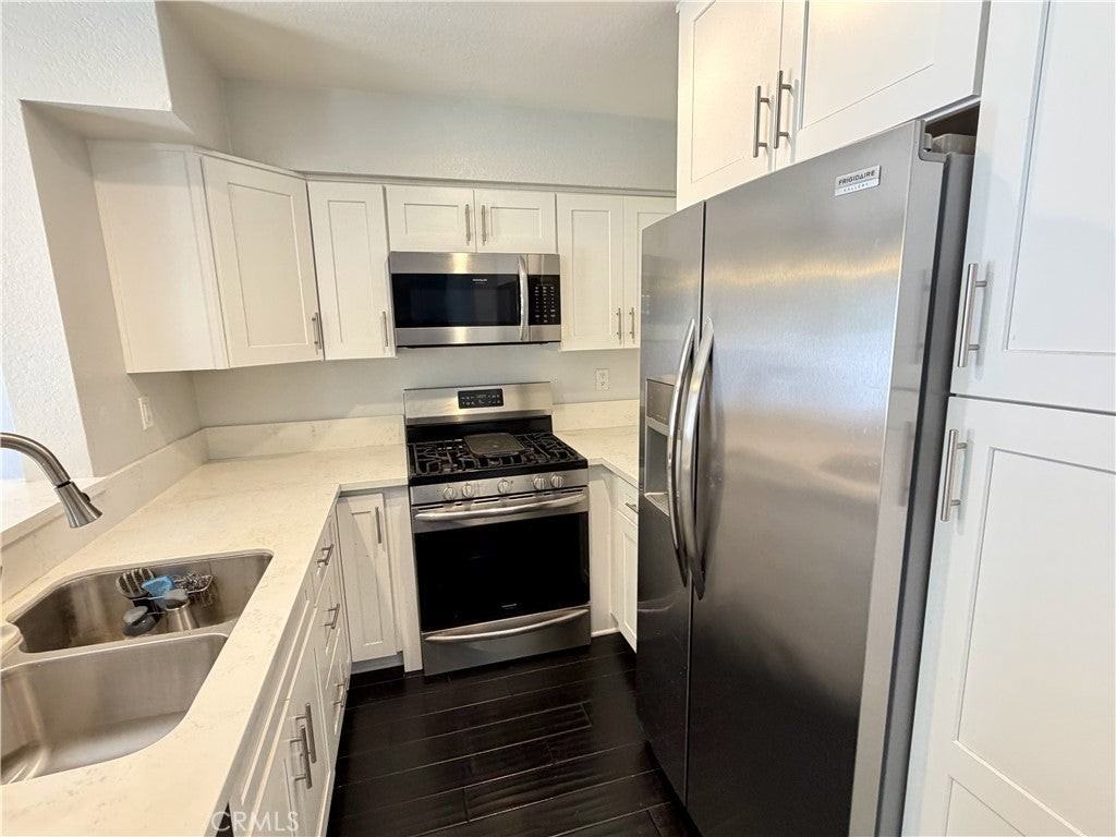 2631 Lookout Cir - Photo 6 of 21