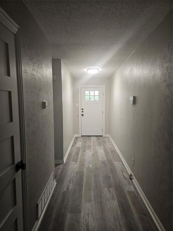 616 Carl C Senter St - Photo 4 of 19