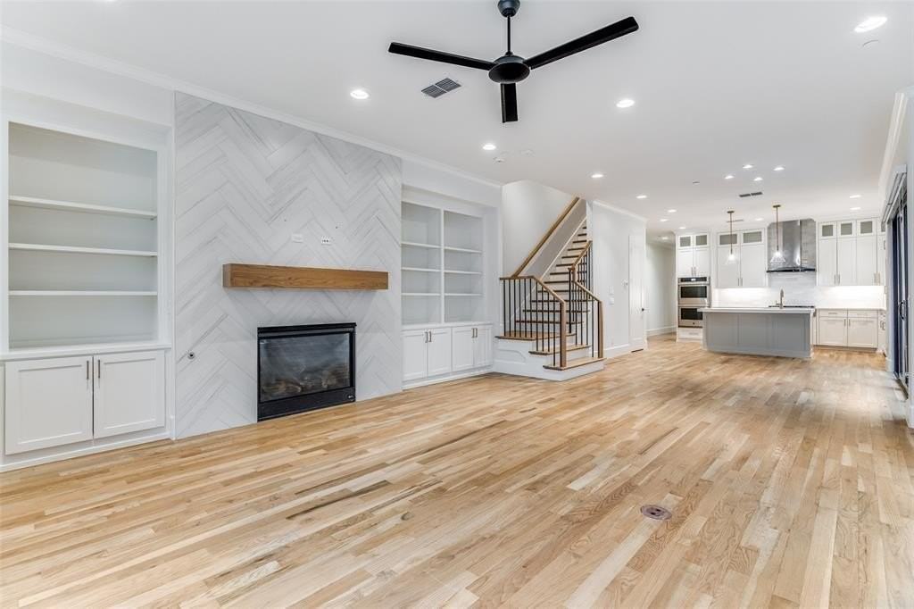 4336 Emerson Ave - Photo 3 of 12