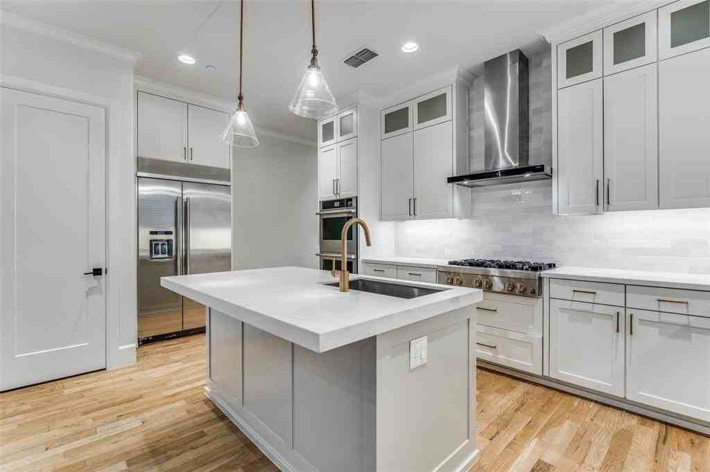 4336 Emerson Ave - Photo 5 of 12