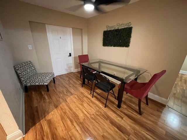 Coral Point Dr - Photo 5 of 9