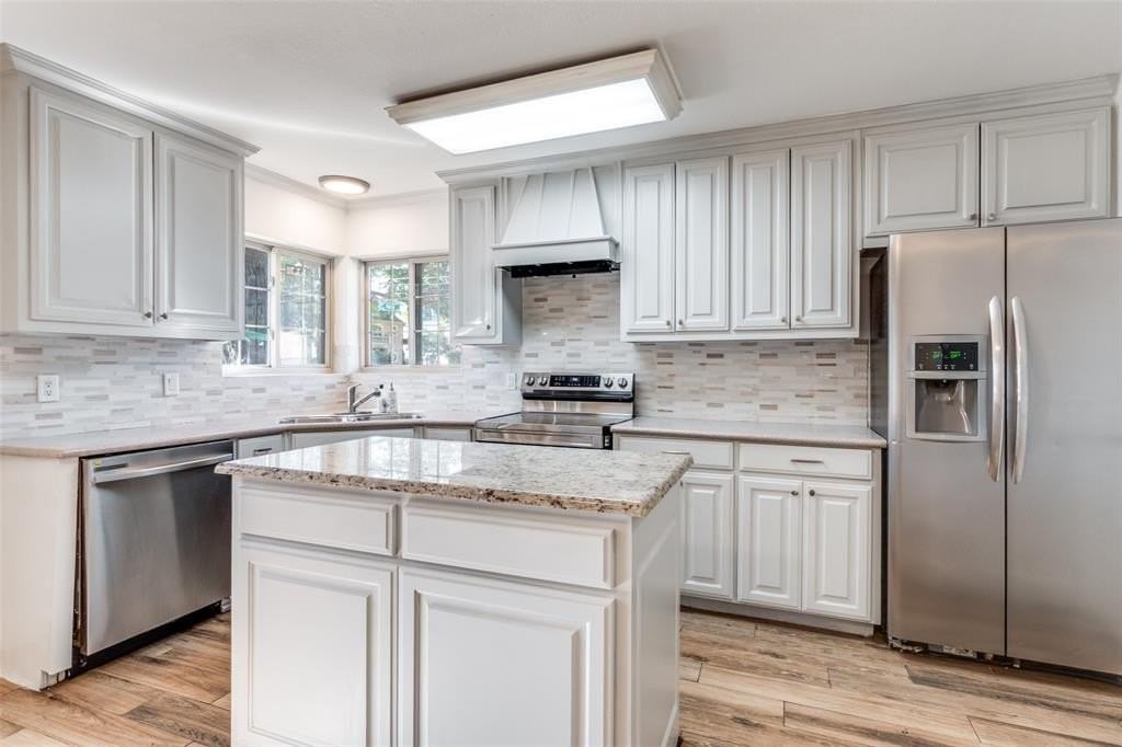 4084 Purdue Ave - Photo 4 of 13