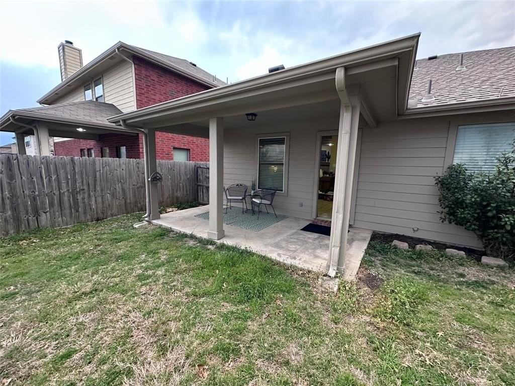 3321 Truman St - Photo 5 of 29