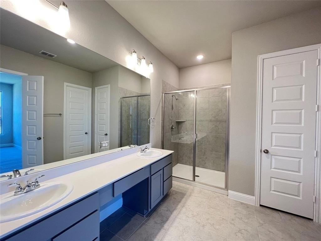 1323 Beach Blvd - Photo 5 of 22