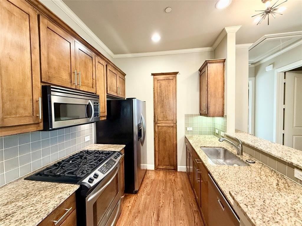 7333 Valley View Ln #101 - Photo 3 of 7