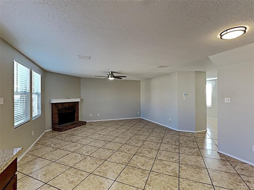 2140 W Grove Ln - Photo 4 of 15