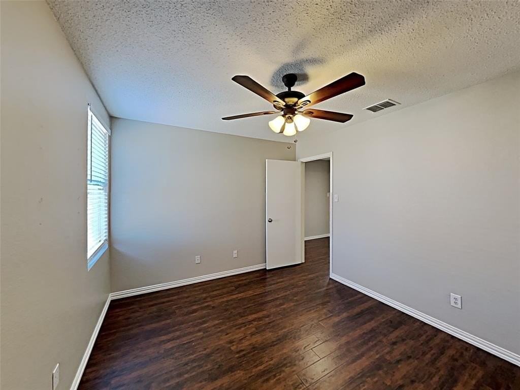 2140 W Grove Ln - Photo 6 of 15