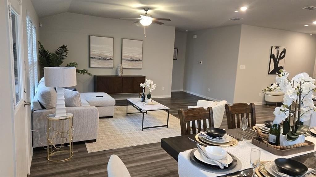 3401 Triumph Dr - Photo 6 of 25