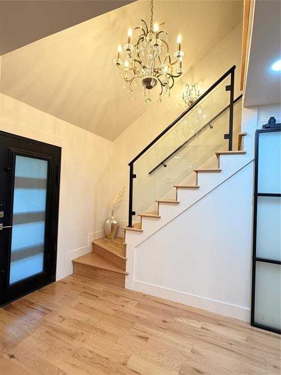 7806 Rolling Acres Dr - Photo 5 of 30