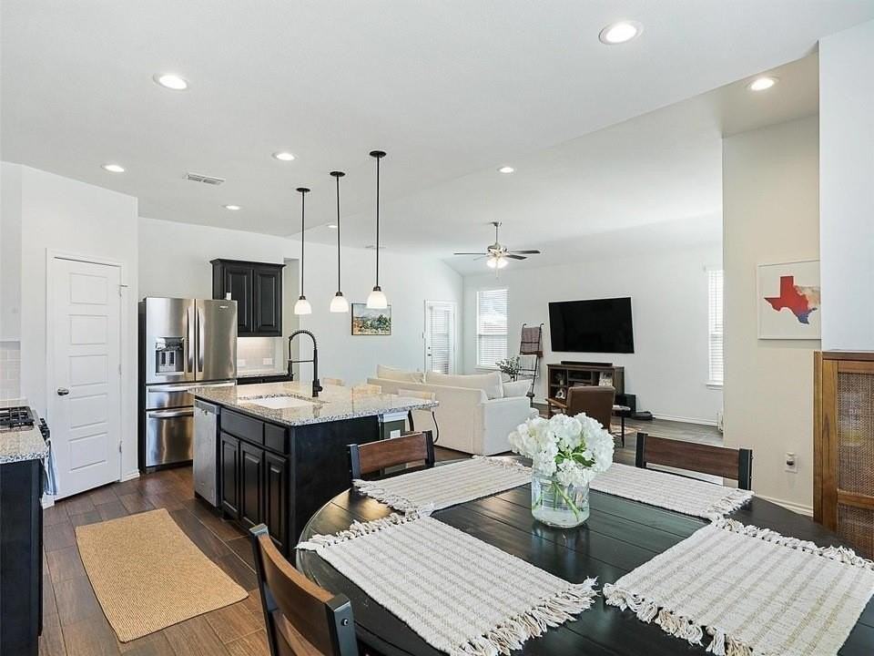 1716 Emilia Dr - Photo 7 of 12