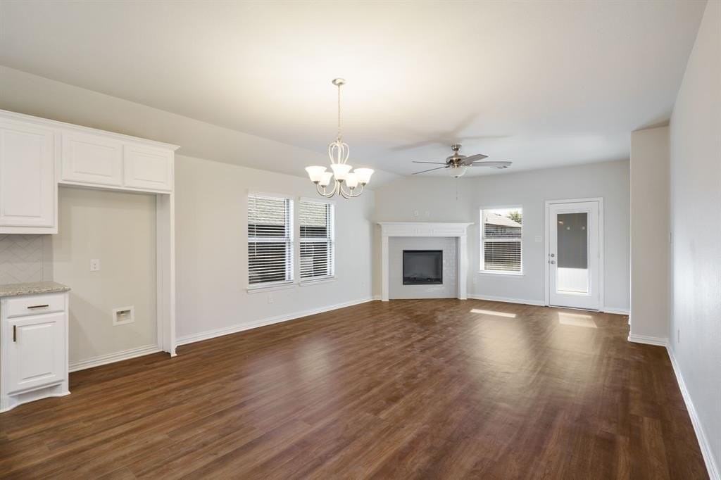 364 Bonita St - Photo 4 of 30