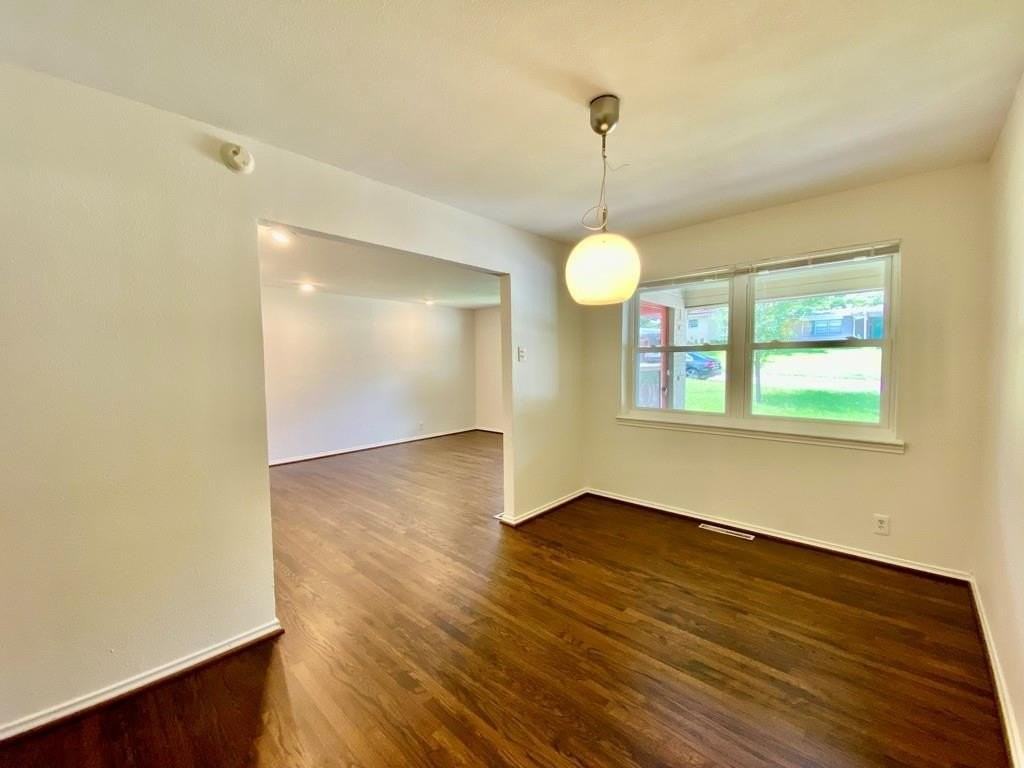 2125 Forest Oaks Dr - Photo 7 of 29