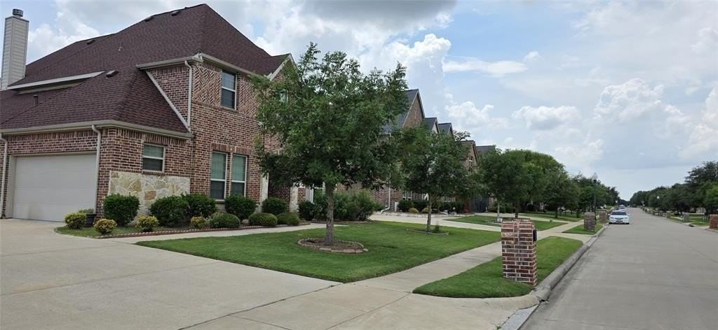 642 Seminole Trl - Photo 2 of 19