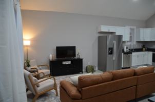 featured image of E Maryland St