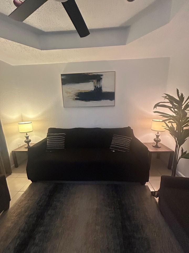 Robinson Ave - Photo 5 of 11