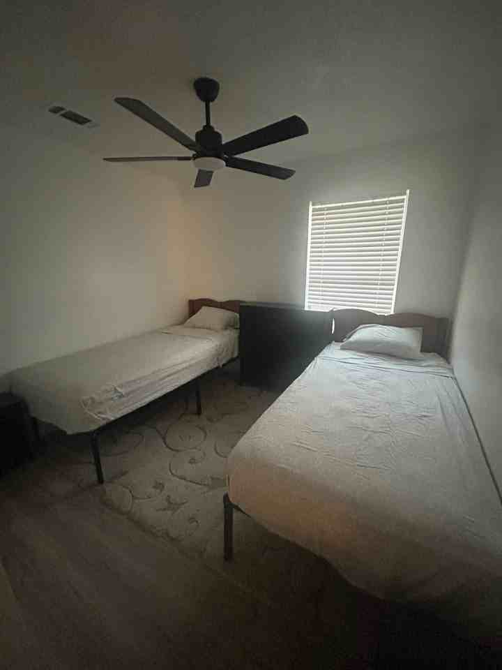 Robinson Ave - Photo 7 of 11