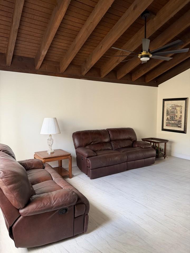 Partridge Ct - Photo 4 of 9