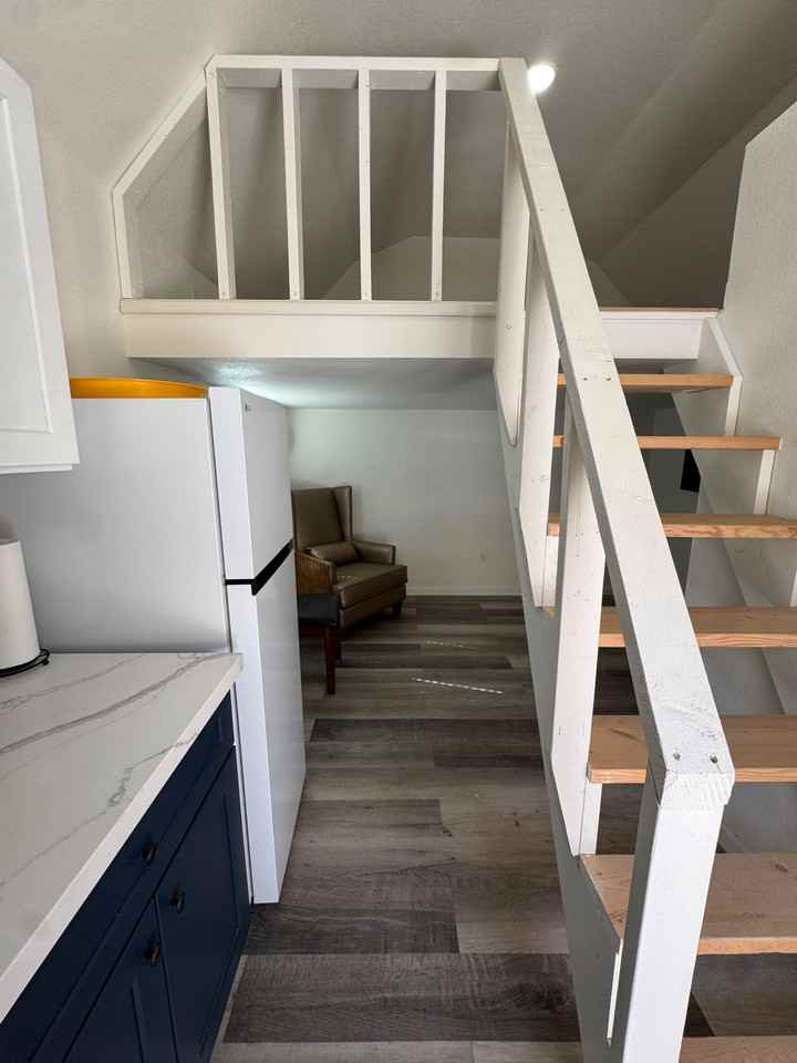 Donna St - Photo 2 of 9