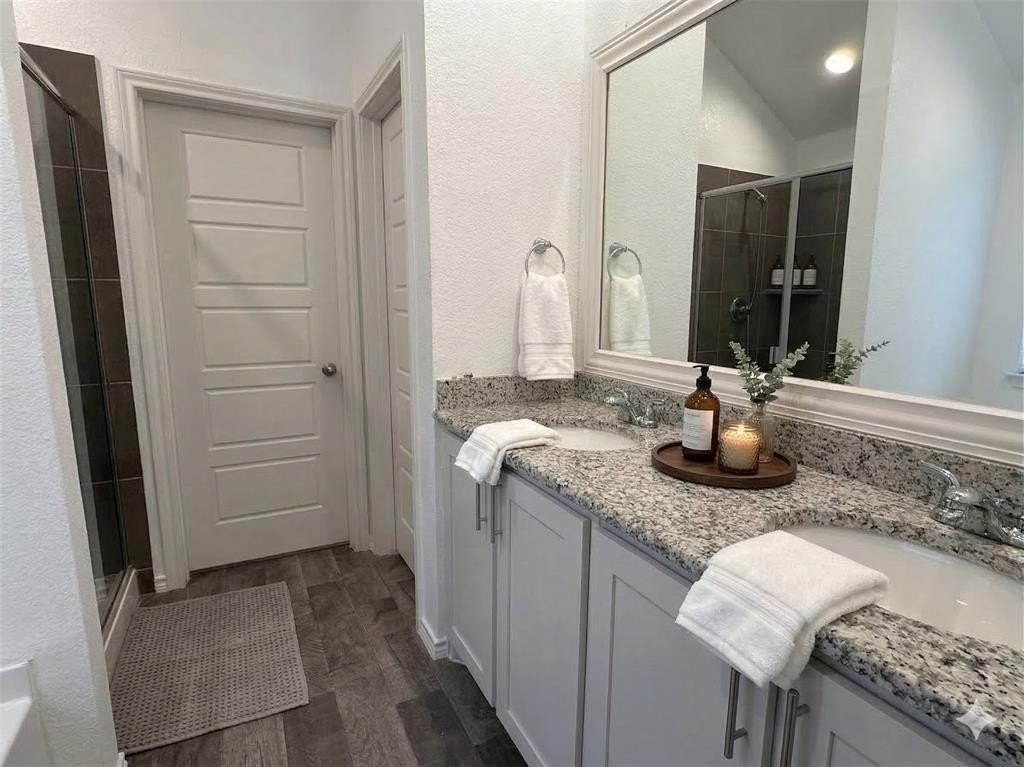 3149 Guyana Rd - Photo 5 of 9