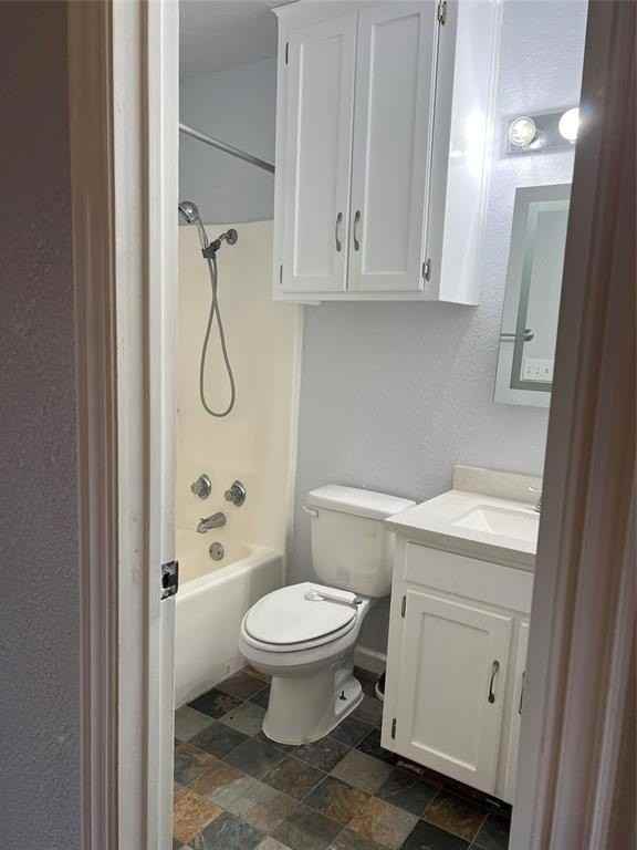 402 Linda St - Photo 3 of 10