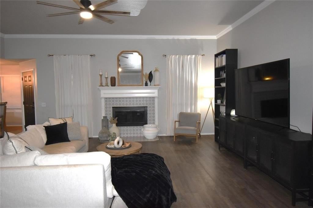 1008 Redfish Dr - Photo 3 of 16