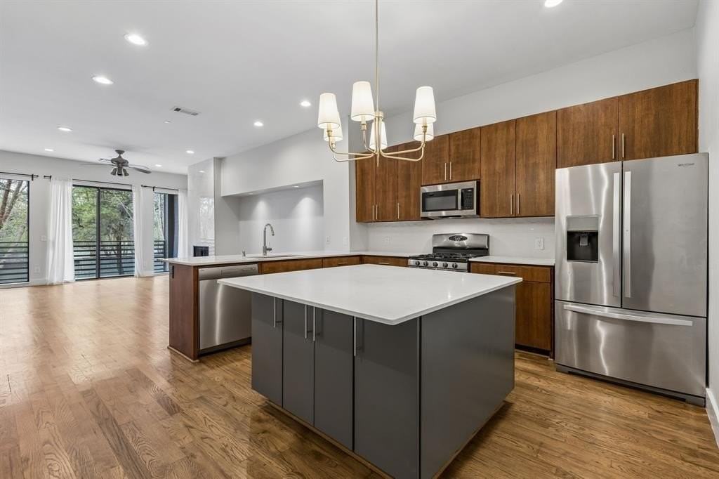 3930 Bowser Ave #5 - Photo 5 of 23