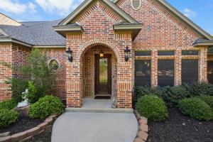 featured image of 19 Shady Creek Ln